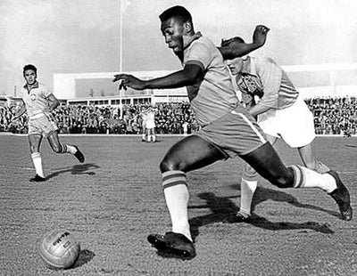 Pele: The Footballing Legend