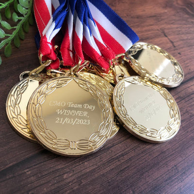 classic laurel wreath medal 5cm