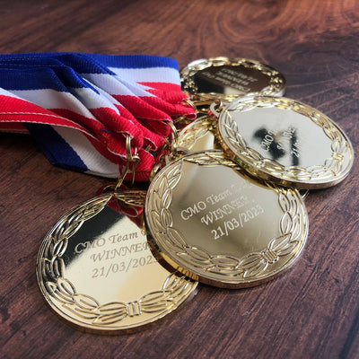 classic laurel wreath medal 5cm