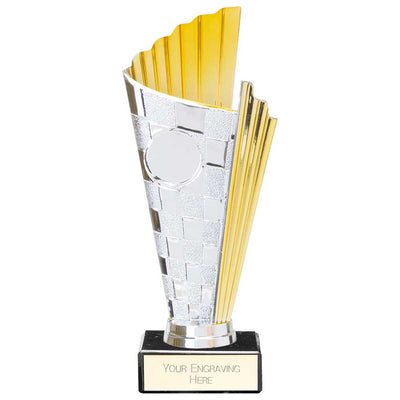 Flash Legend Trophy in Gold